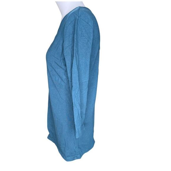 3/$15 or 5/$20 Oh Baby by Motherhood size medium v-neck top - Picture 2 of 8